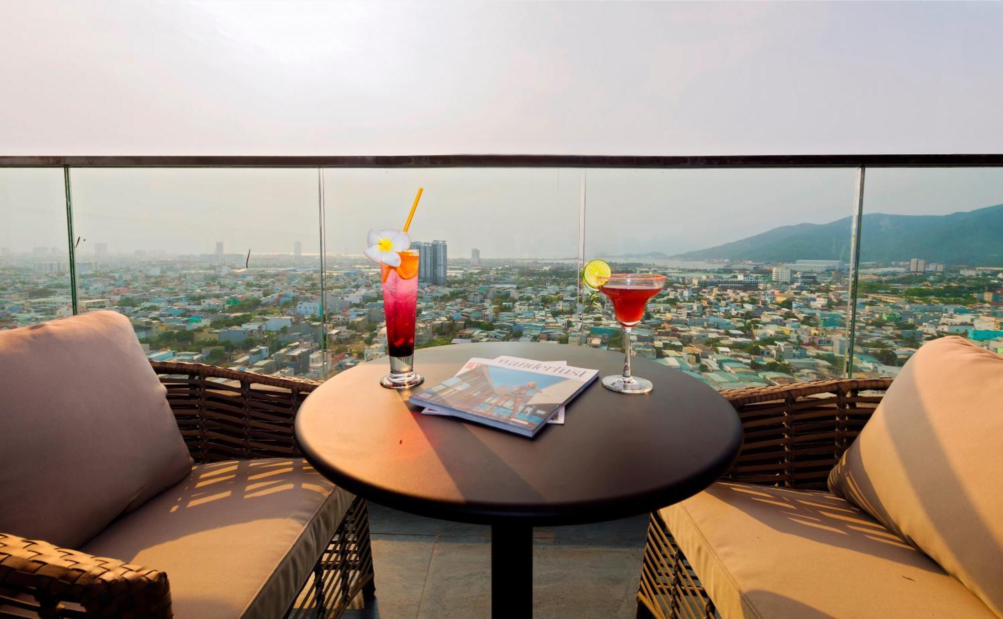 The Code Hotel & Spa Da Nang Exterior foto